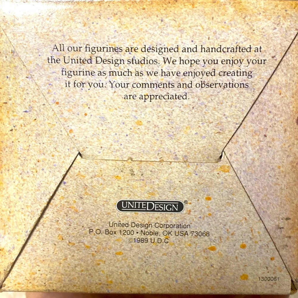 Easter basket bunny Stone critters vintage Ceramic white Easter bunny realistic - Picture 3 of 10